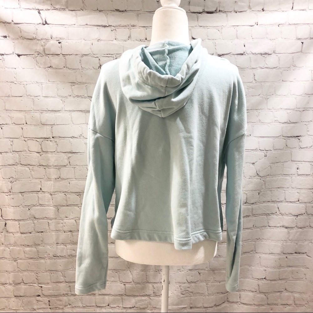 Ella Moss Elise Cropped Hoodie Sweatshirt Size Large Light Blue Activewear - Picture 5 of 9